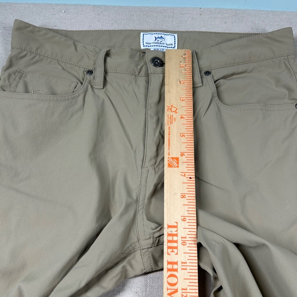 Southern Tide Pants Mens 30x32 Performance Chino Khaki Beige Light Brown Nylon - Picture 8 of 9
